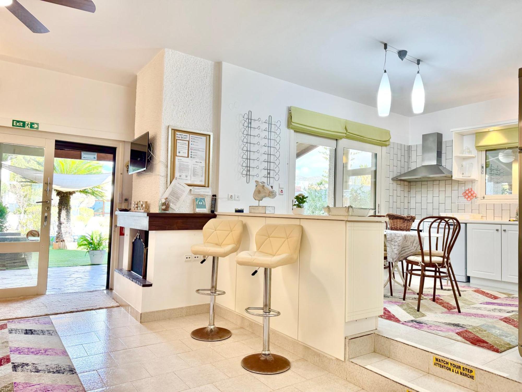 Villasonboard Dock Villa 3 Bed, 3 Bath, Canal, Greek Venice Porto Hydra Plépi Exterior foto